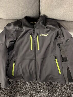 KLIM Men’s Black Jacket with High-Visibility Yellow Accents